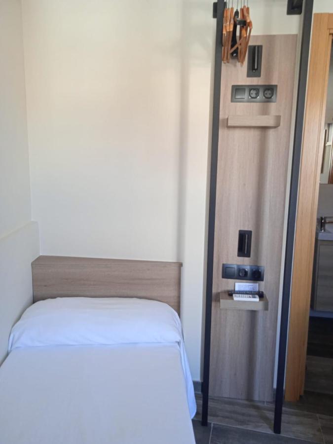 Hospedium Dlj Hostal Tematico Desde La Juderia Arjona Buitenkant foto